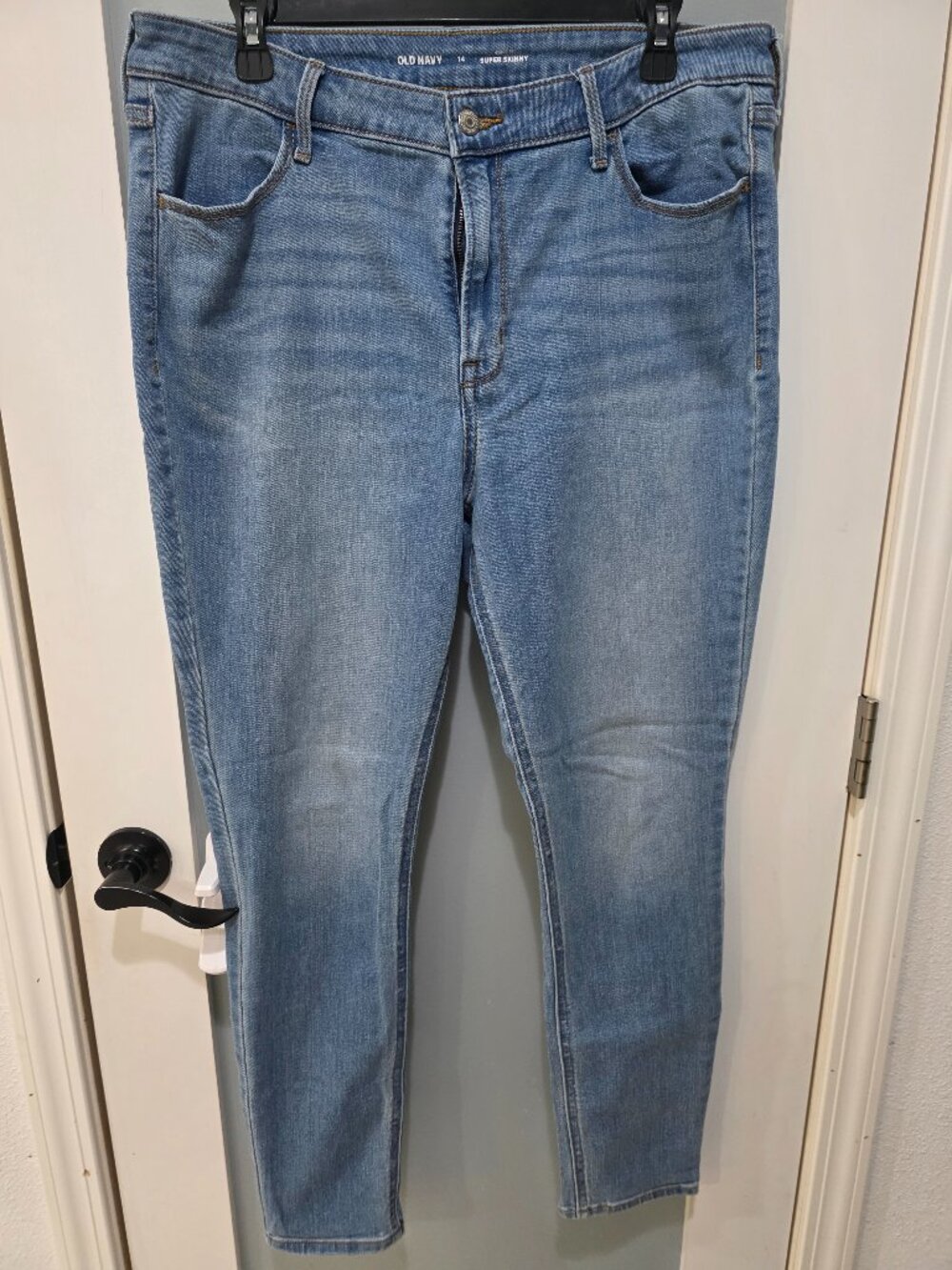 Old Navy Super Skinny Jeans Women’s 14 Light Blue Stretch Denim